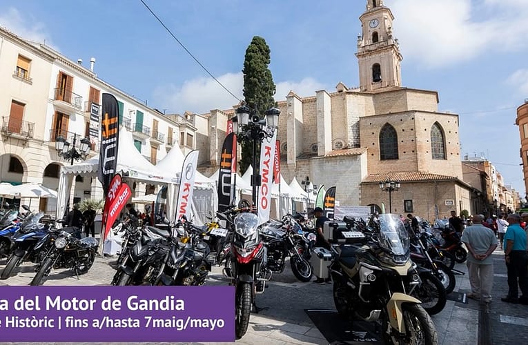 The X Motor Fair fills the streets of the Historic Centre of Gandia,